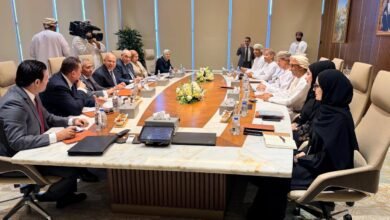 وزير الصناعة و الاستثمار العماني يناقشان سبل تعزيز التعاون وعقد الشراكات الصناعية وربط الموانئ بالبلدين - إيجي بيزنس 12 6983d0 - إيجي بيزنس