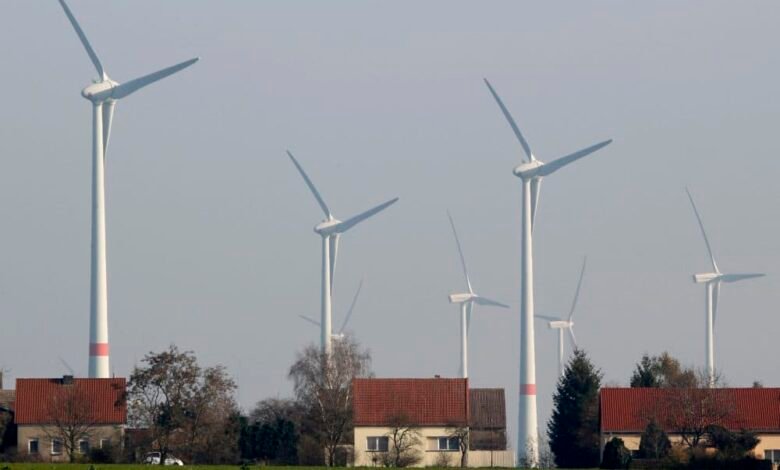 مبادلة الإماراتية تستثمر 352 مليون دولار بالطاقة المتجددة في أوروبا - إيجي بيزنس f1a860c4306a9bf87570bf8491809064 3d0ded - إيجي بيزنس