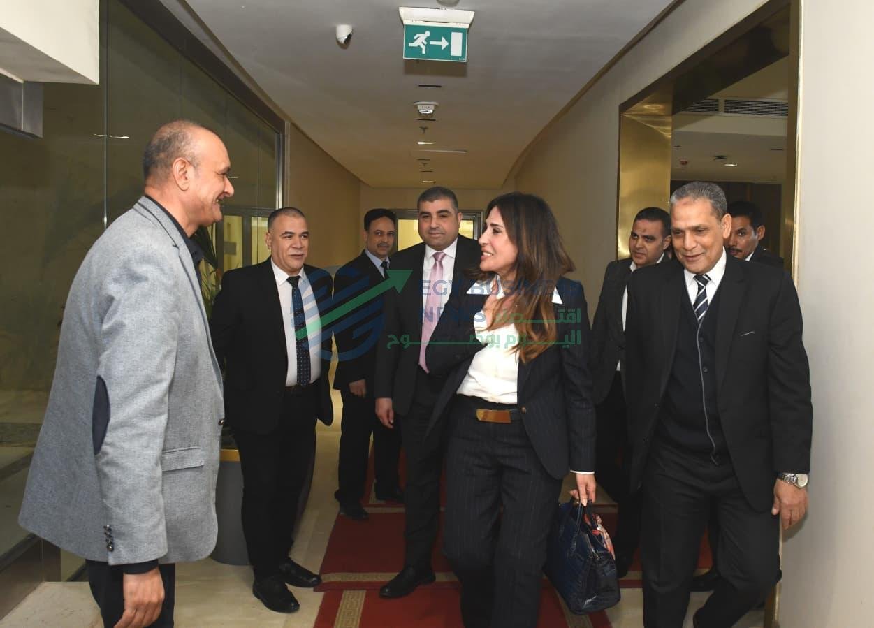 29 b2f6f4 - إيجي بيزنس